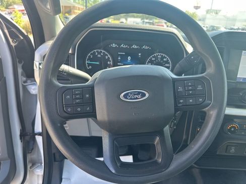 Used 2022 Ford F150 XL w/ Equipment Group 101A High AWD/4WD image 13