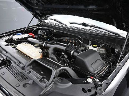 Certified 2024 Ford Expedition Limited RWD image 22