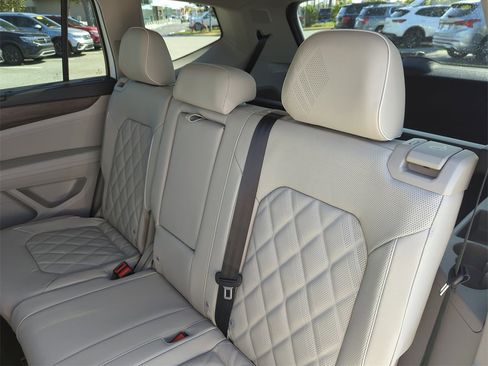 New 2026 Volkswagen Atlas SEL Premium R-Line image 30