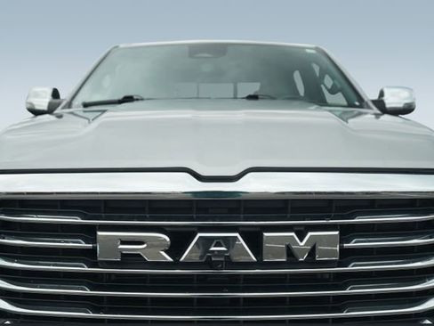 Used 2025 RAM 1500 Laramie image 37