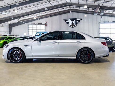 Used 2019 Mercedes-Benz E 63 AMG S image 3
