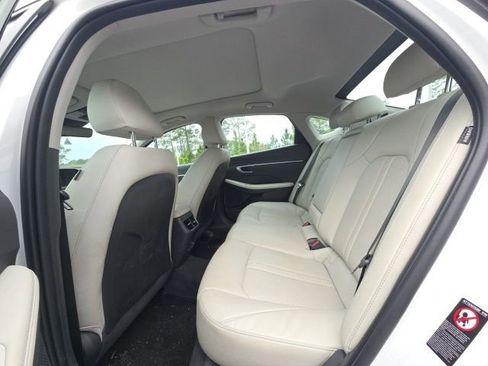 Used 2022 Hyundai Sonata Limited image 9