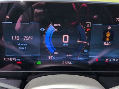 Used 2025 Chevrolet Blazer EV RS AWD/4WD image 12