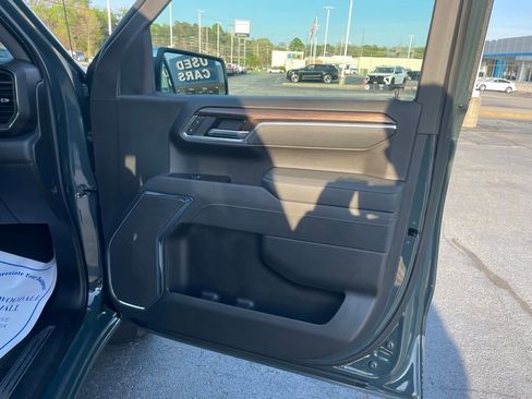 Used 2025 Chevrolet Silverado 1500 LT image 15