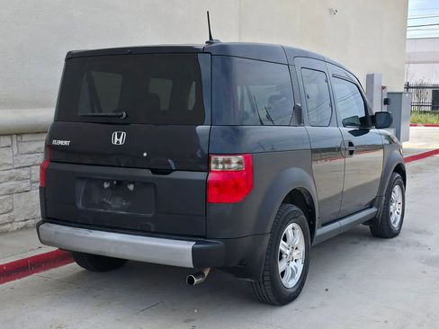 Used 2006 Honda Element EX image 3