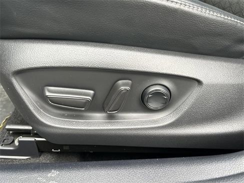 Used 2022 Toyota Camry XSE image 20