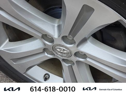 Used 2013 Toyota Highlander Limited AWD/4WD image 12