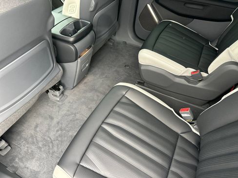 New 2026 Kia EV9 GT-Line image 12