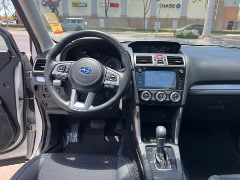 Used 2018 Subaru Forester 2.0XT Premium AWD/4WD image 19