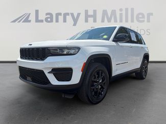 Used 2024 Jeep Grand Cherokee Altitude AWD/4WD video 1