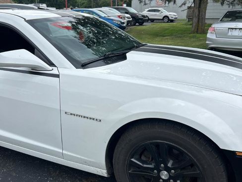 Used 2015 Chevrolet Camaro LS RWD image 5