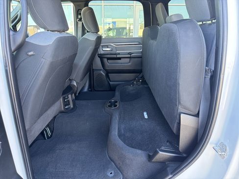 Used 2021 RAM 2500 Big Horn AWD/4WD image 10