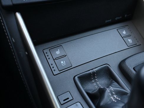 Used 2015 Lexus IS 250 w/ Premium Package RWD image 23