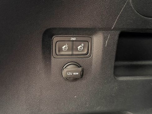 Used 2021 Kia Telluride LX image 16