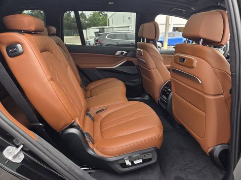 New 2027 BMW X7 xDrive40i w/ Executive Package AWD/4WD image 16