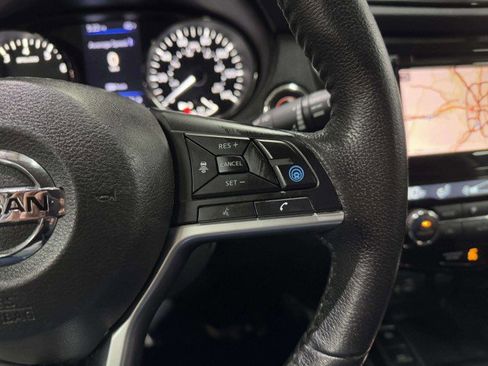 Used 2020 Nissan Rogue SL image 30