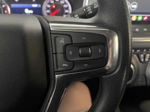 Used 2025 Chevrolet Blazer LT AWD/4WD image 12