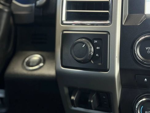 Used 2017 Ford F350 Lariat w/ Lariat Ultimate Package image 29