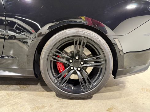 Used 2018 Chevrolet Camaro ZL1 image 55