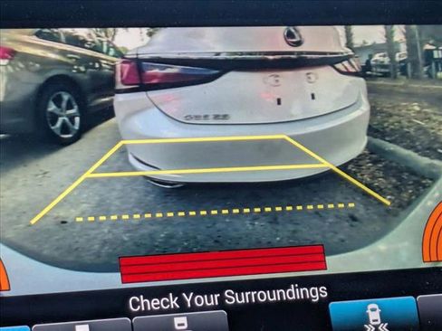 Used 2019 Honda Accord Touring image 8