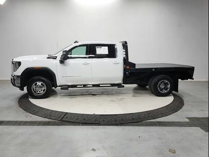 Used 2025 GMC Sierra 3500 SLE