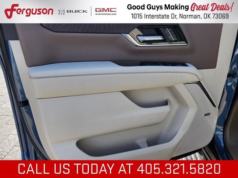New 2026 GMC Yukon XL Denali w/ Sun & Power Step Package AWD/4WD image 12
