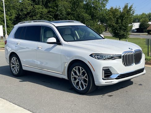 Used 2020 BMW X7 xDrive40i w/ Premium Package AWD/4WD image 1