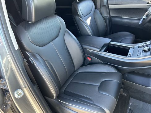 Used 2023 Hyundai Palisade SEL image 9