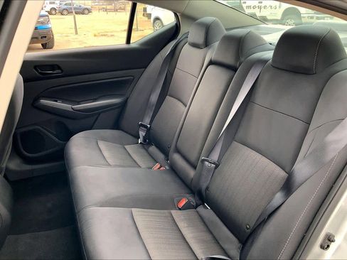 Used 2024 Nissan Altima 2.5 SV image 20