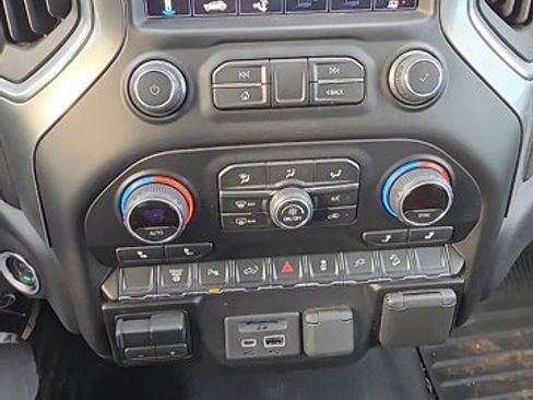 Certified 2021 Chevrolet Silverado 2500 LT w/ All Star Edition image 22