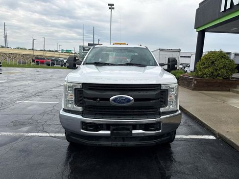 Used 2017 Ford F350 XL w/ Power Equipment Group AWD/4WD image 3