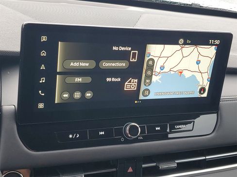 New 2025 Mitsubishi Outlander SE image 16