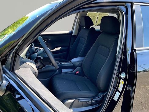 Used 2025 Honda HR-V LX image 17