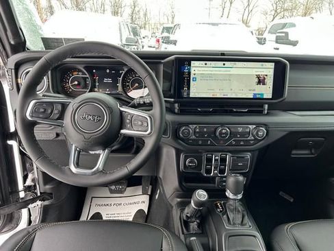 New 2026 Jeep Wrangler Unlimited Sahara AWD/4WD image 16