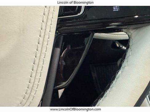 New 2026 Lincoln Aviator Black Label w/ Dynamic Handling Package image 46