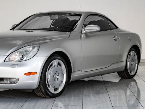Used 2003 Lexus SC 430 Convertible image 35