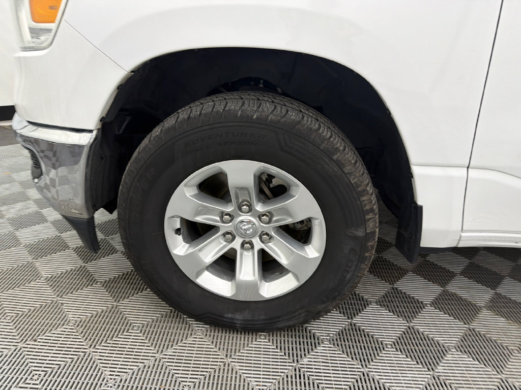 Used 2024 RAM 1500 Laramie RWD image 13