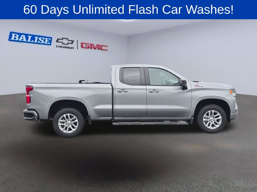 Used 2023 Chevrolet Silverado 1500 RST w/ Z71 Off-Road Package AWD/4WD image 2
