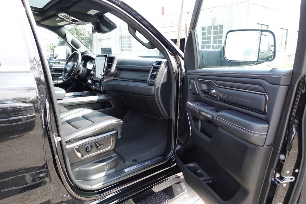 Used 2023 RAM 1500 Limited w/ Night Edition AWD/4WD image 37