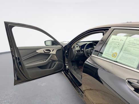 Used 2025 Acura TLX w/ Technology Package image 9