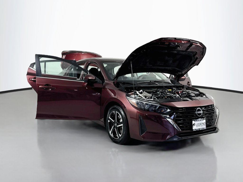 Used 2025 Nissan Sentra SV FWD image 17