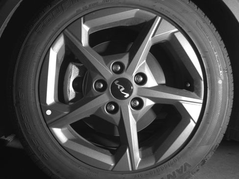 Used 2025 Kia K4 LXS image 12