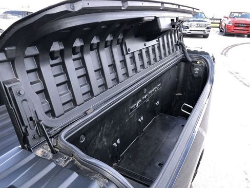 Used 2023 RAM 1500 Laramie AWD/4WD image 25