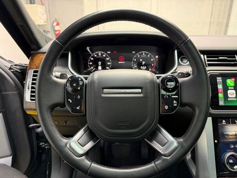 Used 2020 Land Rover Range Rover HSE image 38