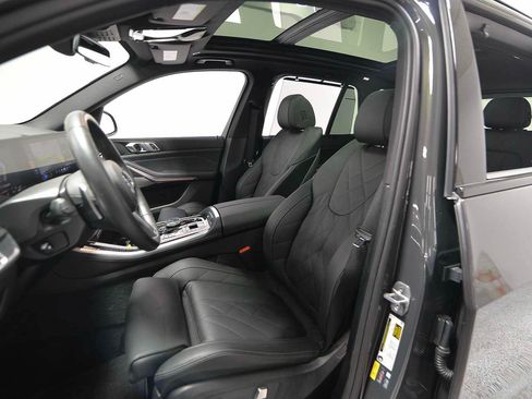 Used 2026 BMW X5 xDrive50e AWD/4WD image 8