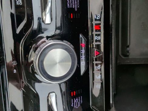 Used 2024 Jeep Wagoneer Series III w/ Premium Group I image 40