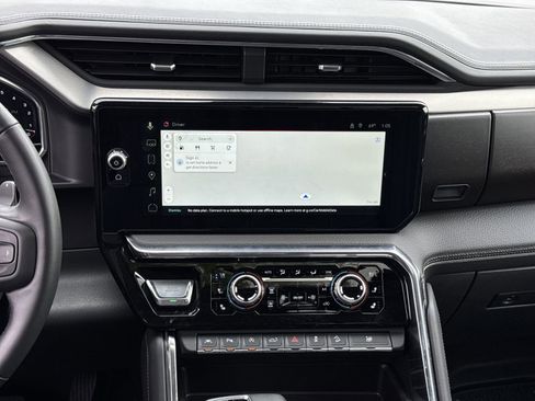 Used 2024 GMC Sierra 1500 Denali w/ Denali Reserve Package image 30