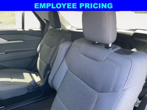 New 2026 Ford Explorer Active AWD/4WD image 13