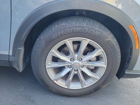 Used 2025 Honda CR-V EX image 2