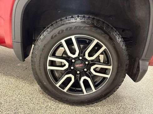 Used 2021 GMC Sierra 1500 AT4 w/ Technology Package AWD/4WD image 36